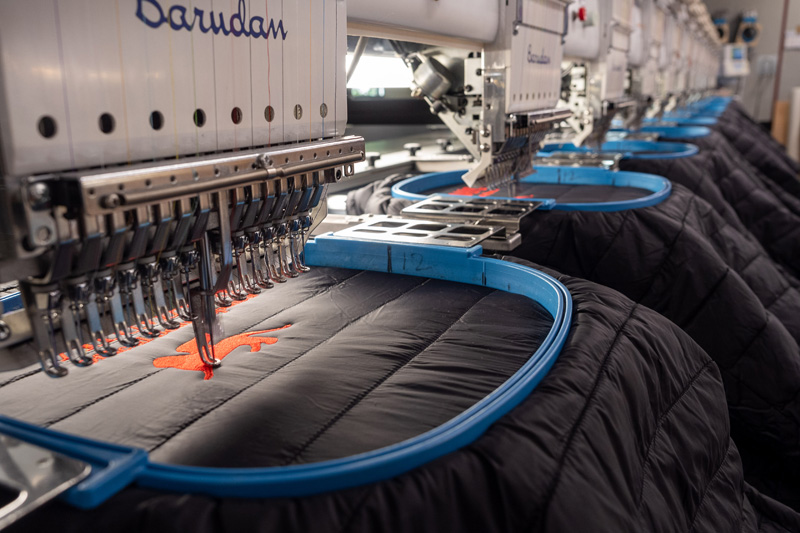 Broderie logo Montreuil